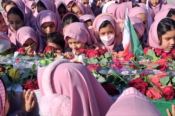 تشییع باشکوه شهید گمنام درسطح مدارس مه ولات