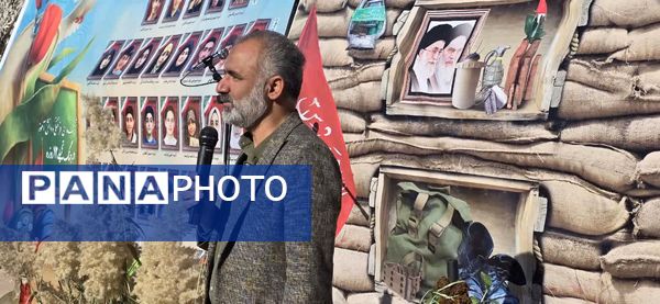 برگزاری یادواره «لاله‌های روشن» در دبیرستان مهدیه