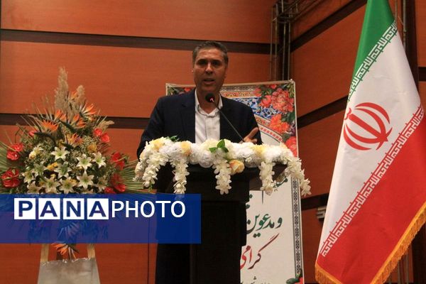 تجلیل از پسران آینده‌ساز بهارستانی