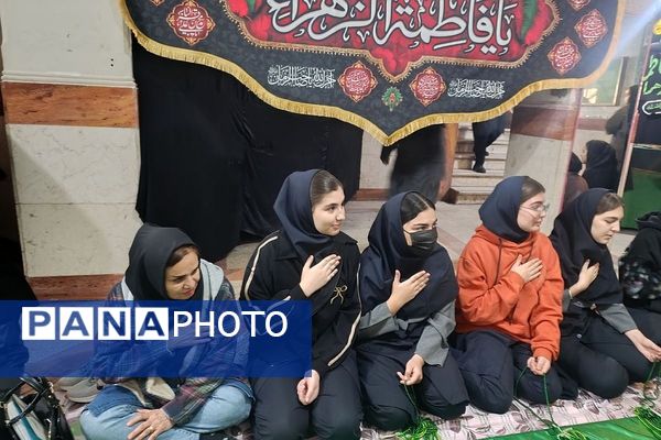 پیوند دل‌های دانش‌آموزان شهرقدس در سوگ حضرت زهرا(س)