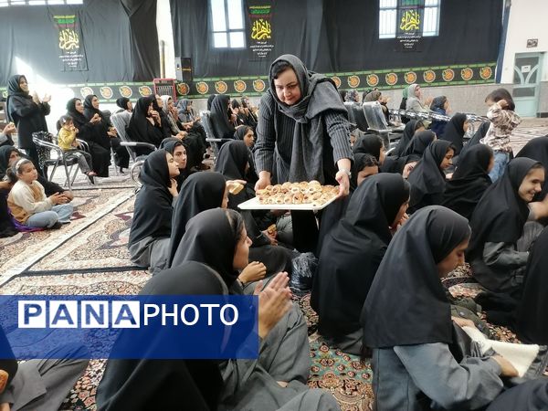 مراسم ولادت حضرت فاطمه(س)در حسینیه حسینی روستا ارغا شهرستان خلیل آباد 