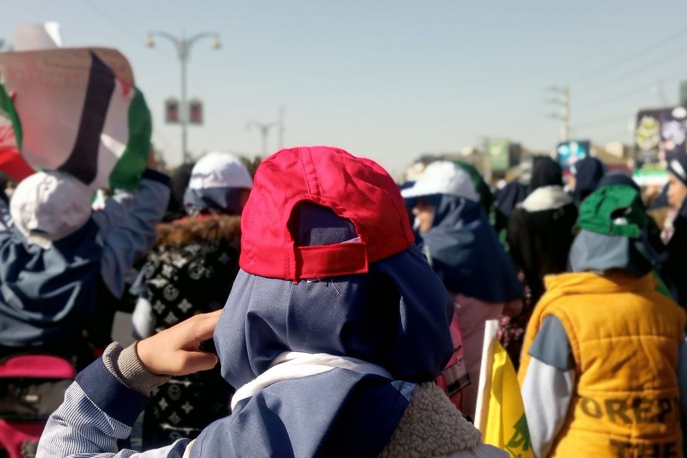 گرامیداشت و حضور پرشور مدارس اسلامشهر در راهپیمایی روز دانش‌آموز