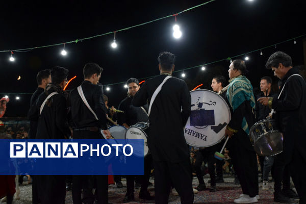 کاروان نمادین اسرای کربلا به مناسبت شهادت حضرت رقیه(س) در تربت‌حیدریه