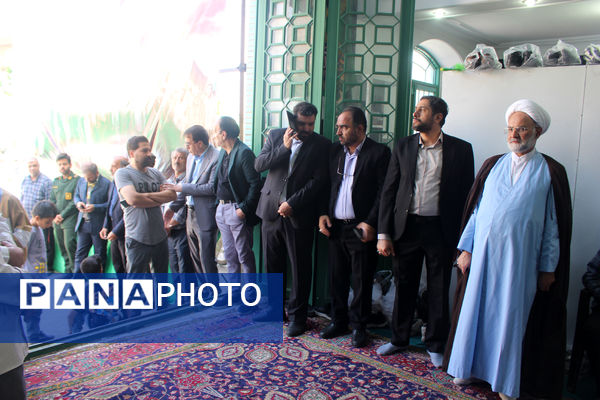 حضور نوجوانان در سی و پنجمین یادواره شهدای روستای فردوی قم