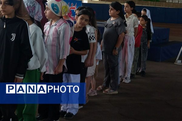 برگزاری جشنواره مادر و دختری در سالن دومیدانی برادران شهیدمظفر ملارد 