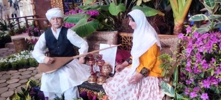 استاد موسیقی مقامی تربت‌جام مهمان سفره هفت‌سین نوروزی فرودگاه شهید هاشمی‌نژاد مشهد شد