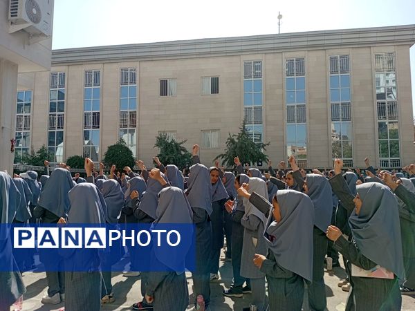 آماده سازی دانش آموزان پیشتاز برای جشن عاطفه ها