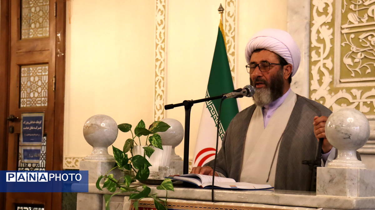 نماز جمعه سیاسی دشمن شکن بندپی شرقی با حضور نوجوانان و جوانان بسیجی