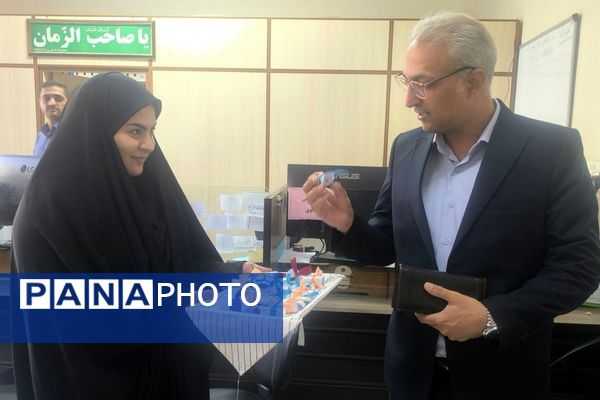 پاسداشت بزرگداشت حافظ شیرازی در اداره آموزش و پرورش ناحیه یک شهرری