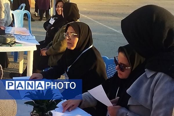 طرح دیدار و ارائه کارنامه هشدار در دبیرستان مهر نیشابور