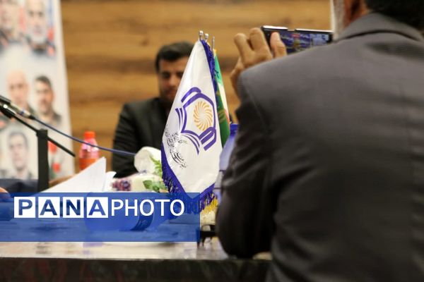 نشست خبری رئیس هیات امنا و مدیر روابط عمومی آستان حضرت سلطانعلی(ع) و اصحاب رسانه