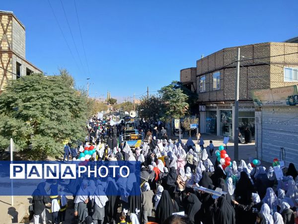 راهپیمایی پرشکوه مردم شهرستان خلیل‌آباد در سیزدهم آبان و گرامیداشت یوم‌الله ۱۳ آبان