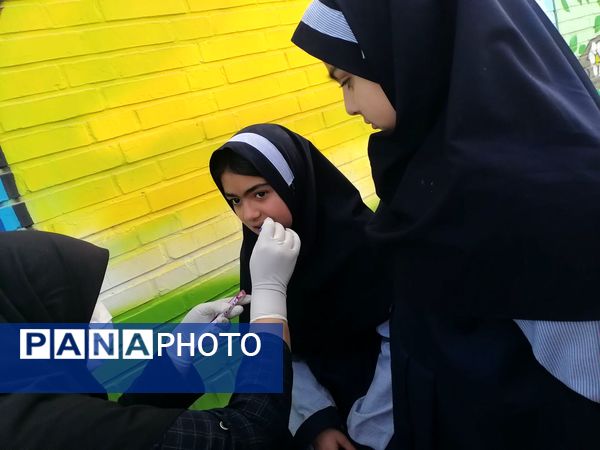 وارنیش فلوراید برای دانش آموزان دبستان ناهید نخودی 