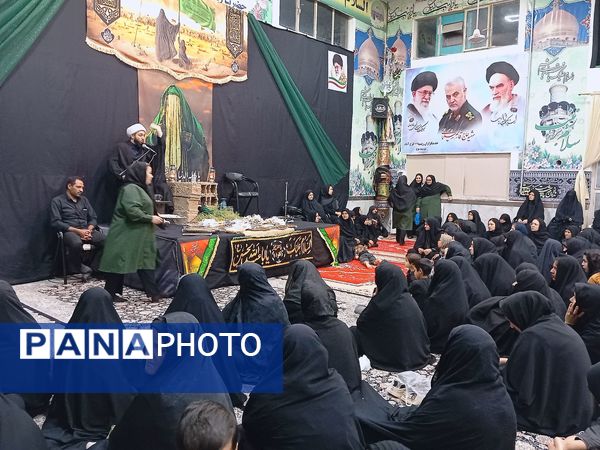 سومین شب عزاداری سیدالشهدا (ع) در فرح‌آباد کاشمر