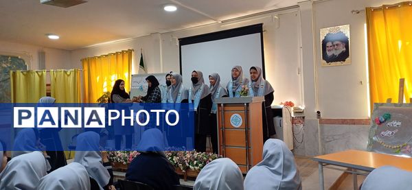 افتتاحیه سفیران سلامت دبیرستان نمونه دولتی وکیلی ۱۰ 