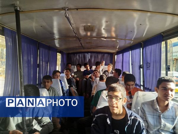 روزی با نشاط و عالی برای دانش آموزان دبیرستان نمونه دولتی دانش