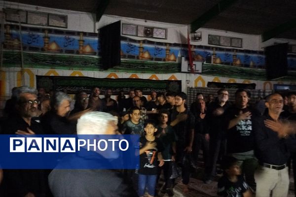 شور حسینی در شب چهارم محرم 1404 در هیات فرهنگیان ناحیه ۳ شیراز 