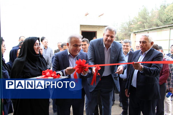 اهدا دستگاه شتابگر الکترونی به دانشگاه یزد