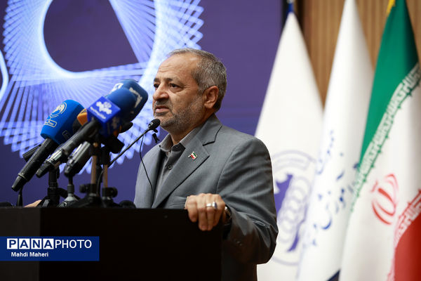 اختتامیه المپیادهای بین المللی ترکیبیات و هندسه ایران