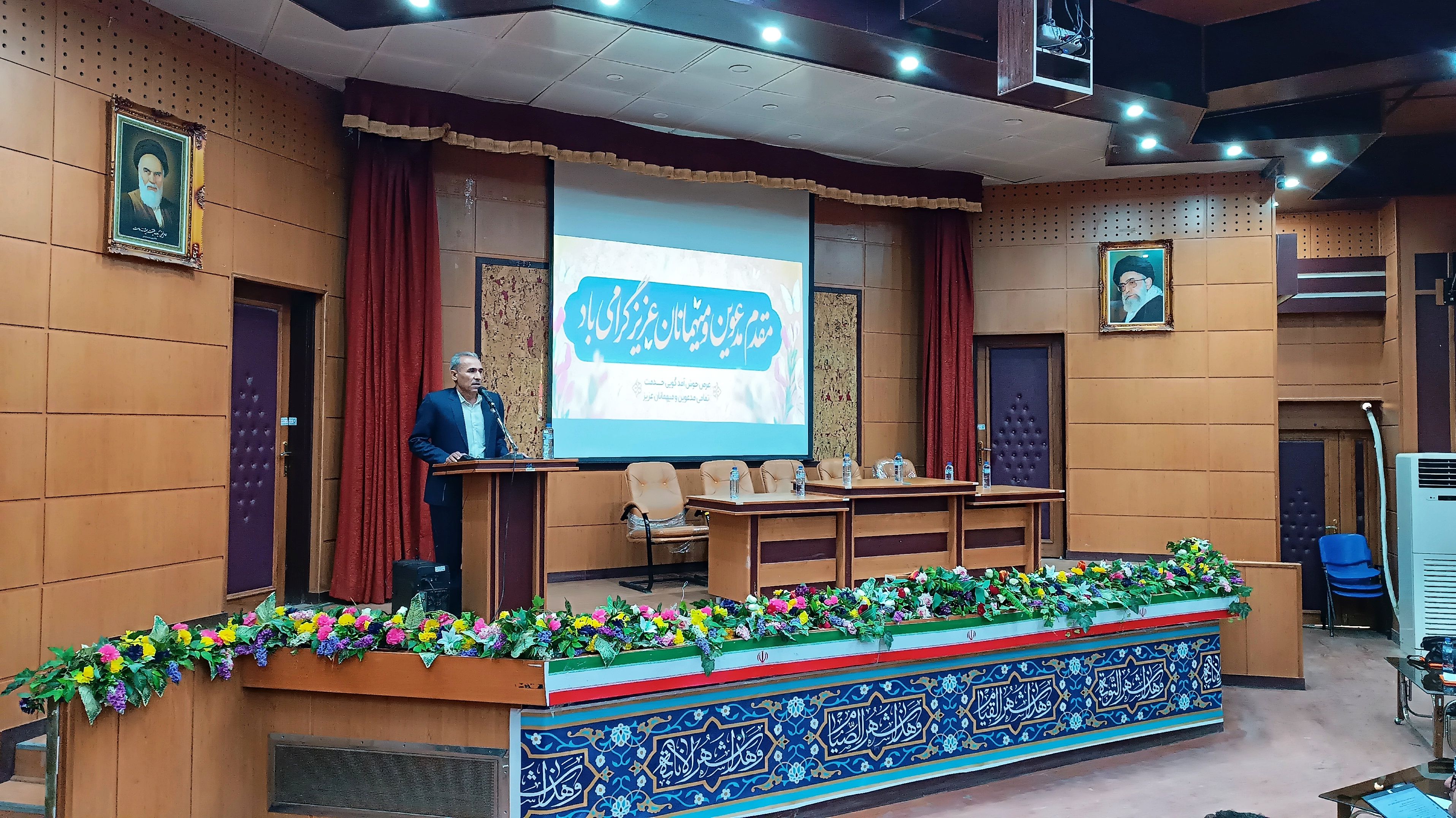 نشست بررسی ابعاد خودکشی و راهکارهای کاهش آن در کهگیلویه‌وبویراحمد