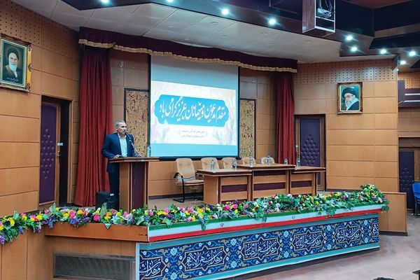 نشست بررسی ابعاد خودکشی و راهکارهای کاهش آن در کهگیلویه‌وبویراحمد