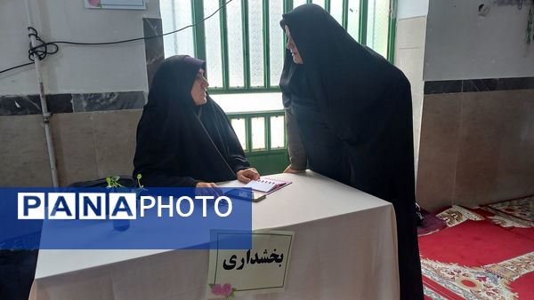 برگزاری «میز خدمت ویژه بانوان» به مناسبت میلاد حضرت فاطمه زهرا (س) در فیروزان