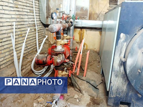 پروژه شوفاژ کشی و تعمیر موتور خانه هنرستان کیمیا