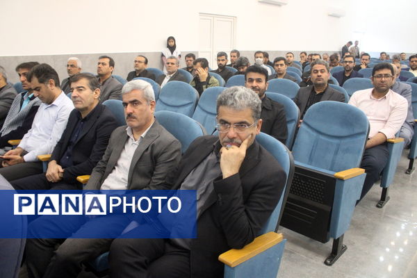 مراسم استقبال از شهید گمنام در اداره‌کل آموزش و پرورش استان بوشهر