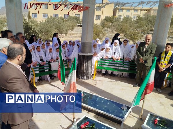 مراسم غبارروبی مزار شهدای گمنام دانشگاه آزاد اسلامی واحد کاشمر