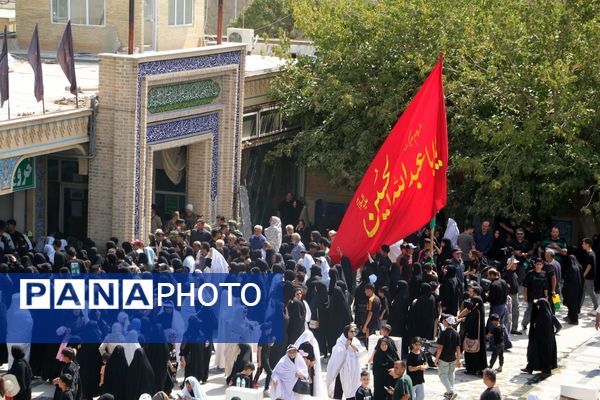 امروز خیابانهای شهر صفادشت، میزبان جاماندگان اربعین حسینی بود 