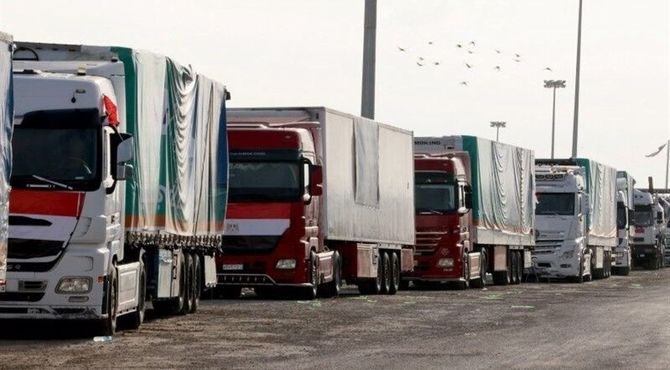 ورود ۱۷۳ کامیون کمک‌های انسانی به غزه در نخستین روز آتش‌بس