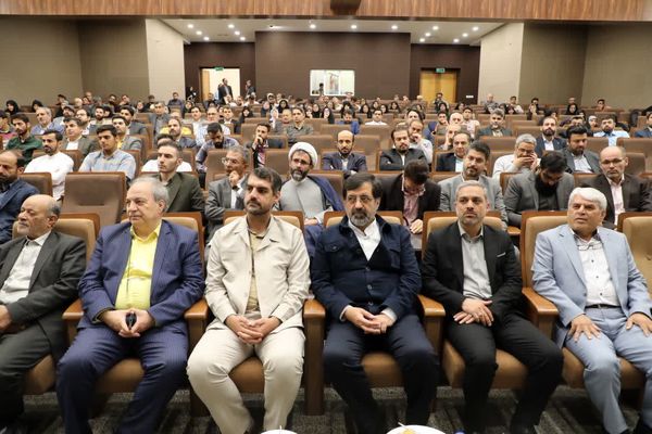 آیین تقدیر از معلمان نمونه استان قم