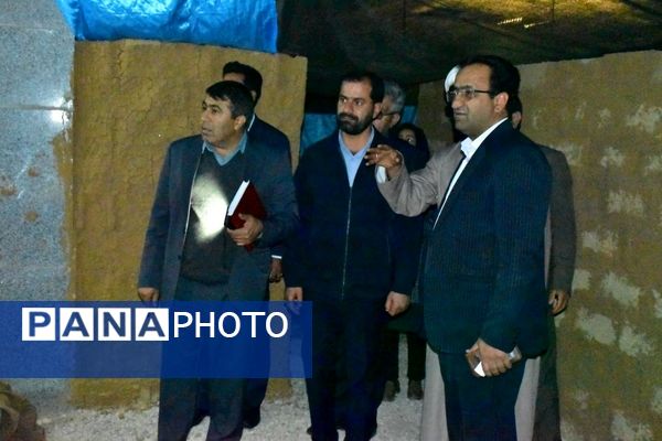 بازدید مسئولان از نمایشگاه «مهر مادری» در ورزشگاه یاسوج