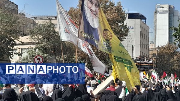 جمع خشم نصر در دومین سالگرد طوفان الاقصی؛ مردم پرشور به خیابان‌ها آمدند