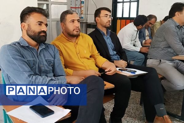 کارگاه توانمندسازی مدیران، راهبران و آموزگاران ابتدایی شهرستان مارگون