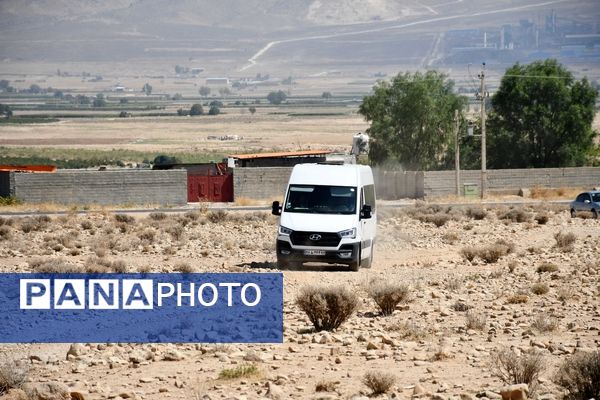 بازدید معاون آموزش‌ابتدایی وزارت آموزش‌وپرورش از مدارس عشایری