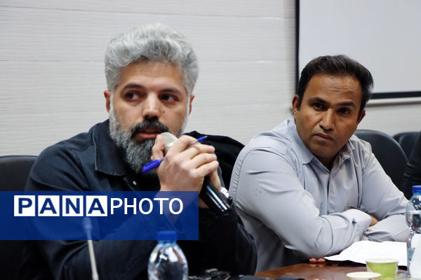 برگزاری نشست خبری مدیرکل راه و شهرسازی استان یزد و مدیران دستگاه‌های متولی مسکن