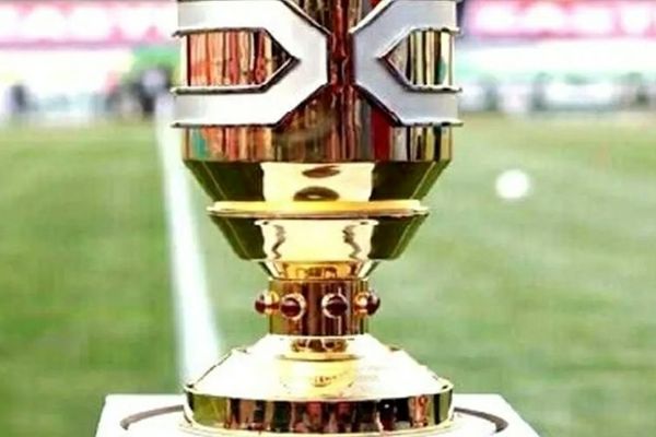 سوپرجام فوتبال ایران با قضاوت داور بیرجندی برگزار شد