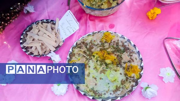 جشنی شاد و رنگین برای بانوان هنرمند شازند