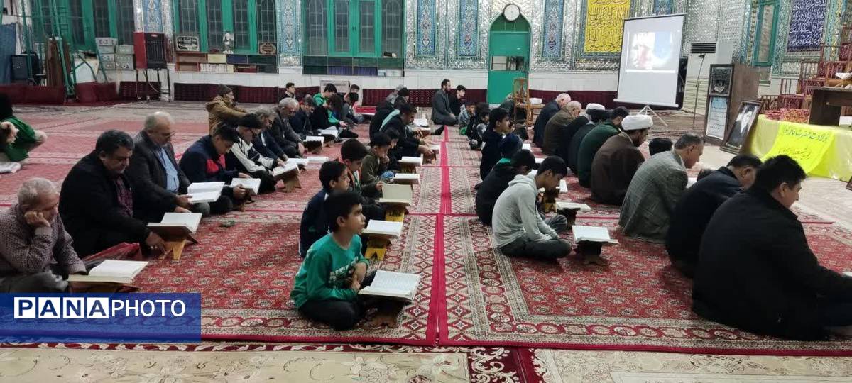 چلچراغ آیه‌ها و جشن ولادت حضرت فاطمه‌زهرا(س) در گالیکش