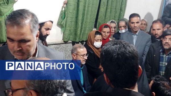 میز خدمت قضائی در مسجد امام هادی (ع) بیرجند 
