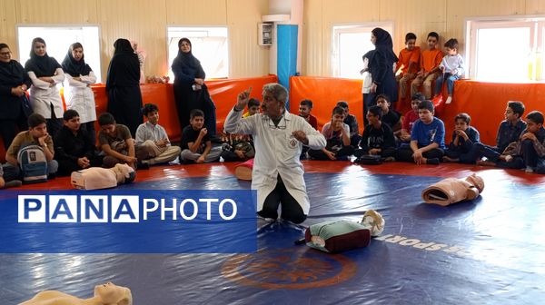 جشنواره آموزشی نبض زندگی در ناحیه ۷ آموزش و پرورش مشهد مقدس