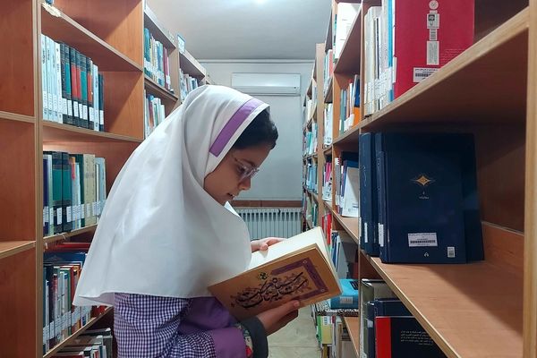 پویش کتابخوانی به‌مناسبت هفته بسیج 