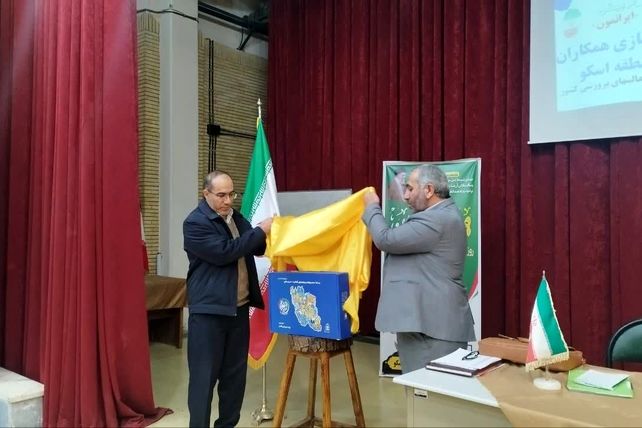 رونمایی از بسته «ایرانمون» در کارگاه تخصصی پرورشی شهرستان اسکو