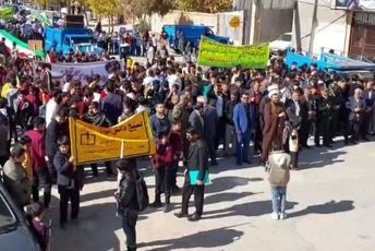 راهپیمایی  گسترده 13 آبان در منطقه لاران