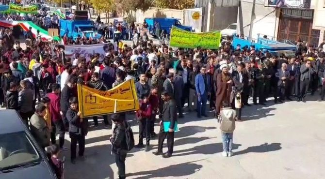 راهپیمایی  گسترده 13 آبان در منطقه لاران