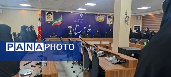 برگزاری کارگاه دانش‌افزایی دیدگاه امام خمینی (ره) به نقش سیاسی بانوان در خانواده و جامعه