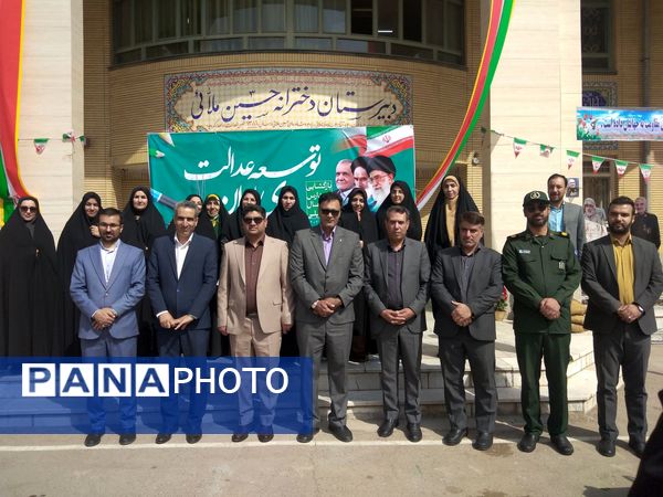نواخته شدن زنگ مهر،زنگ خیرین و زنگ ایثار  در دبیرستان حسین ملایی