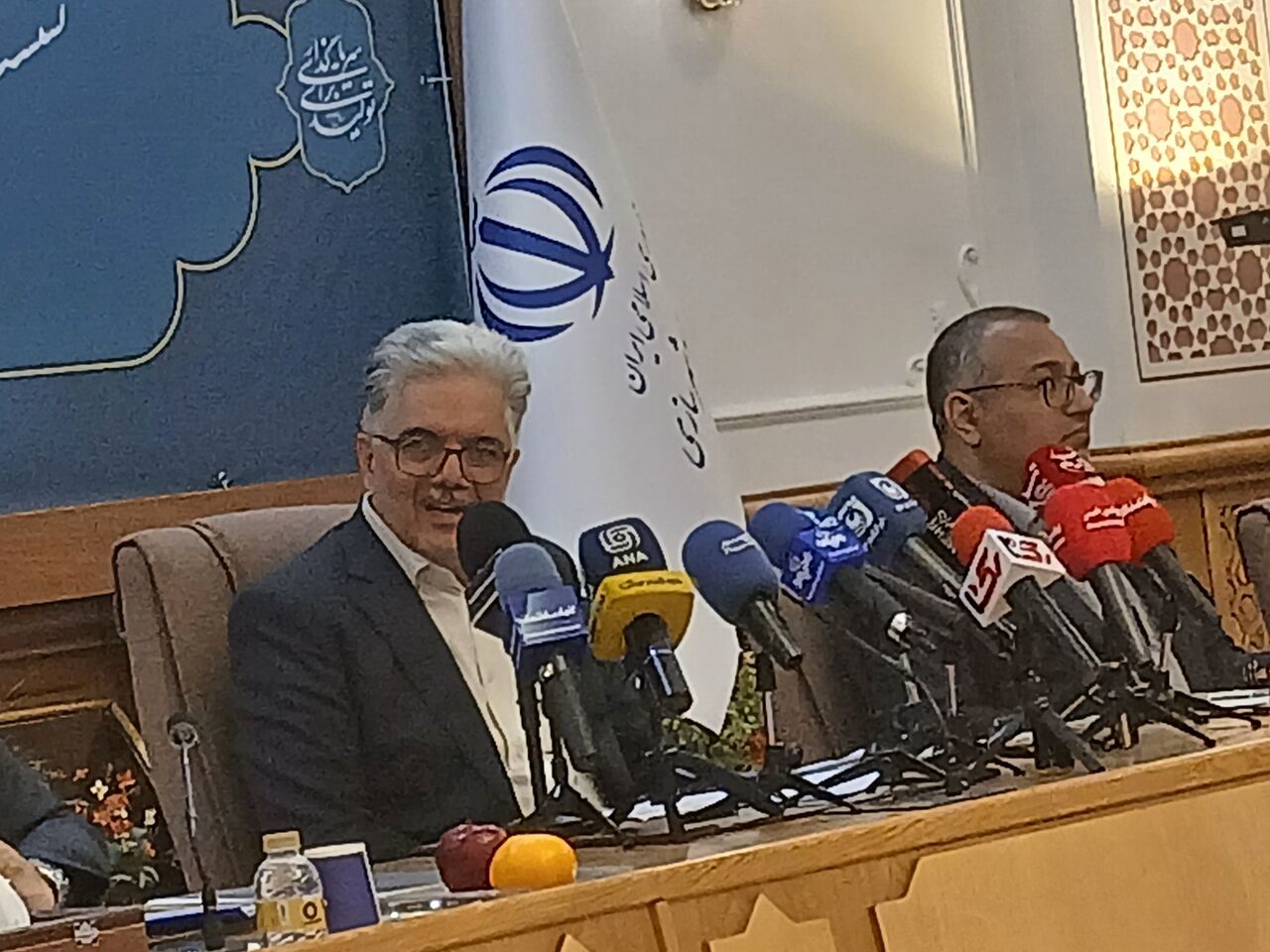 تدوین برنامه‌های کوتاه و بلندمدت برای توسعه استان‌های تهران و البرز با توجه به مشکلات تامین آب