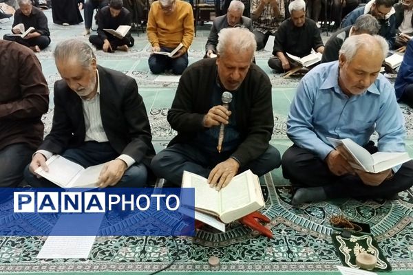 عطر ندبه در مسجد کاووسیه صاحب‌الزمان؛ زمزمه‌هایی که دل‌ها را روشن کرد